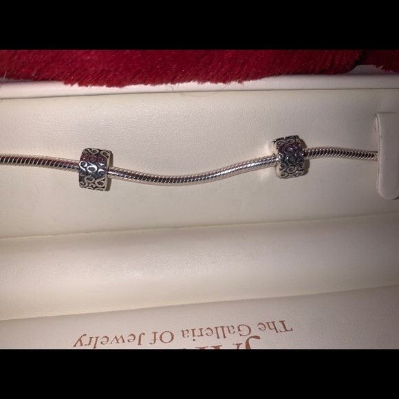 PANDORA Moments Bracelet with Rose Clasp - Picture 3 of 4